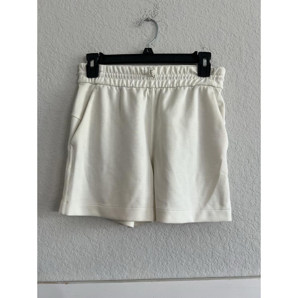 Lululemon Softstreme High Rise Short 4 Inseam Bone White Cream 4